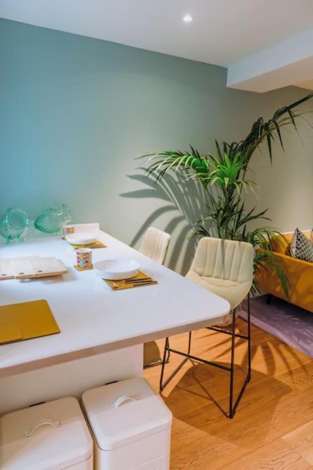 Апартаменты Modern 1Br In Brixton - Just Renovated! Лондон Экстерьер фото